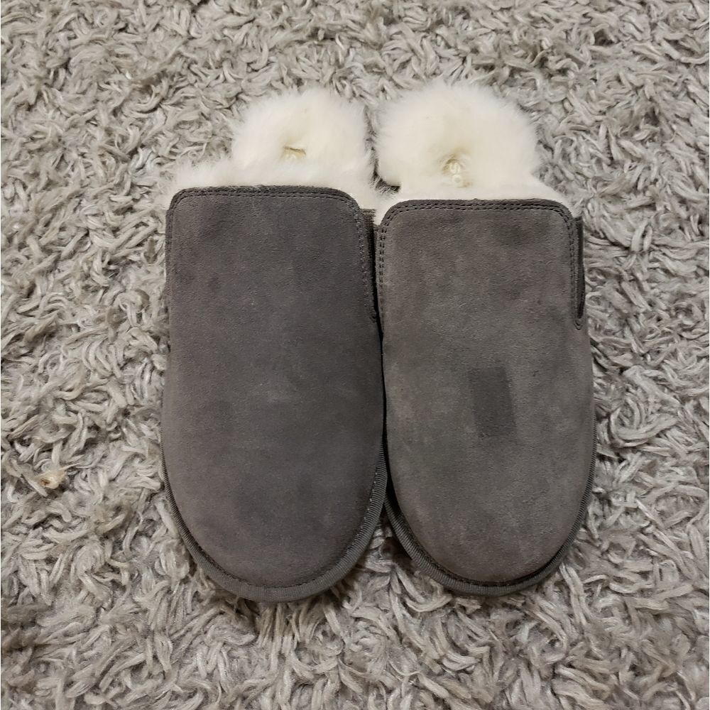 Sorel slippers